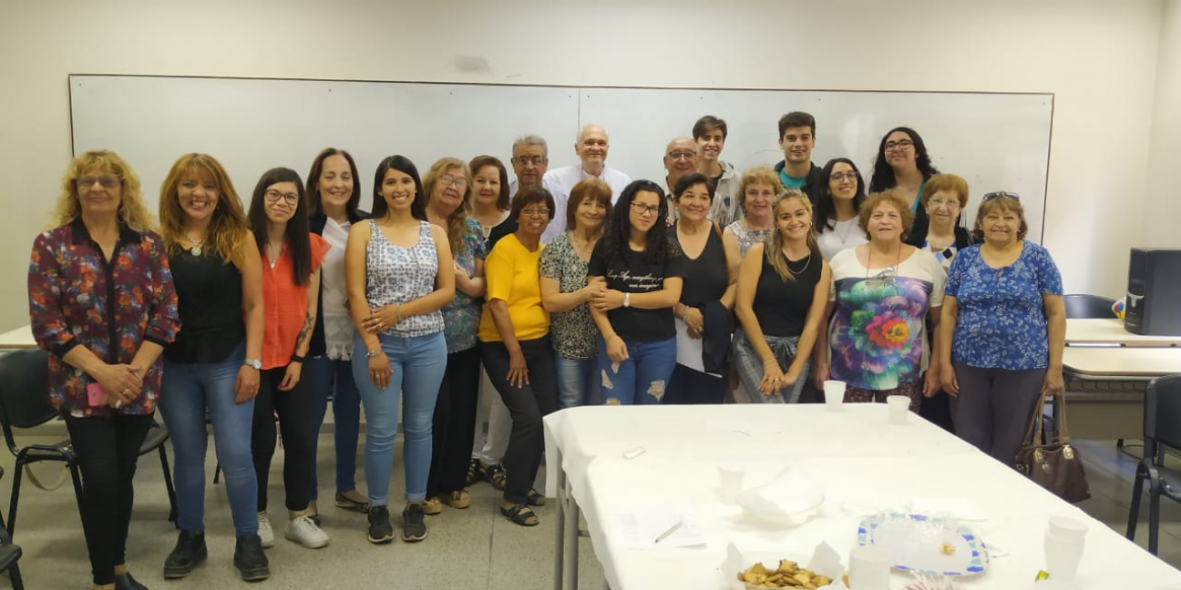 imagen Finalizo una nueva entrega del curso "ENCUENTRO DE GENERACIONES"