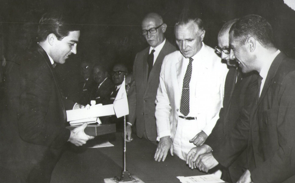 imagen Egresados 1968-1980