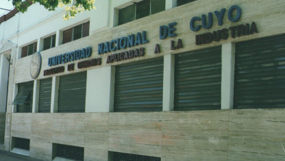 imagen  Historia de la Facultad de Ciencias Aplicadas a la Industria 