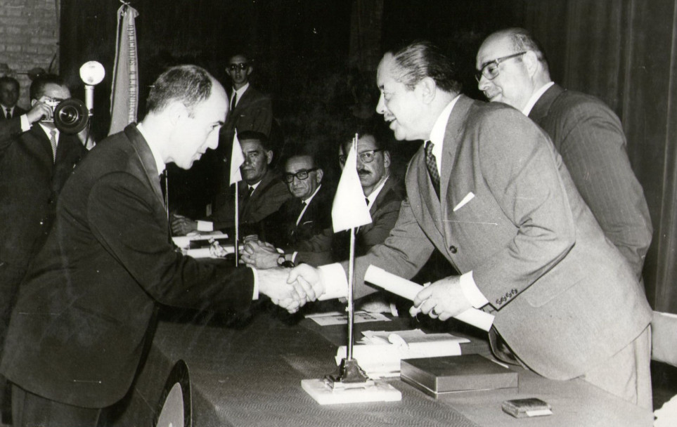 imagen Egresados 1968-1980