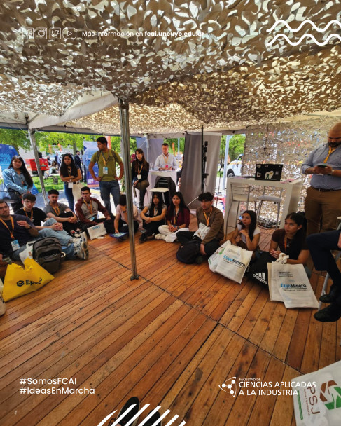 imagen Estudiantes de FCAI presentes en el mayor evento de minería de Argentina