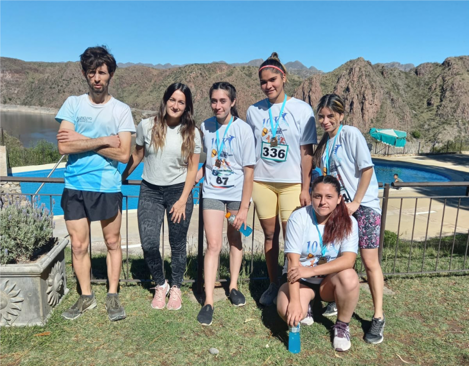 imagen Estudiantes representaron a la FCAI en los 10k de DEPORTE VISIÓN