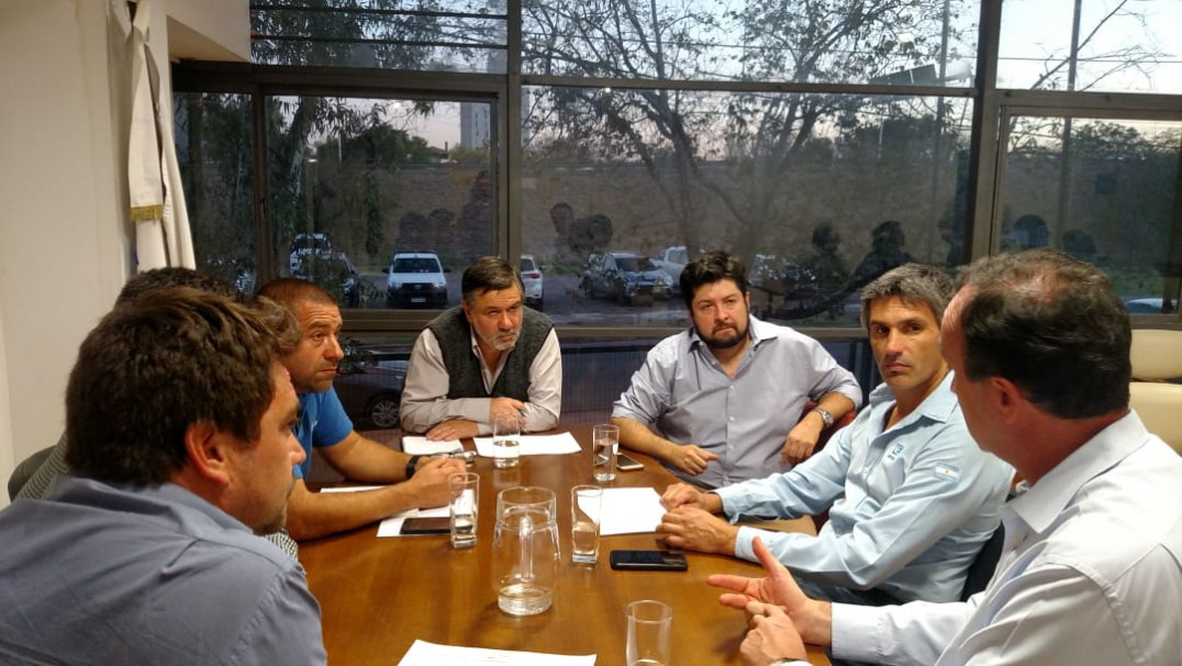 imagen La FCAI participa del Clúster Energético de Mendoza