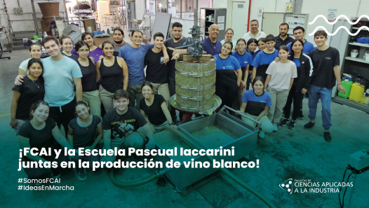 imagen ¡FCAI Y LA ESCUELA PASCUAL IACCARINI JUNTAS EN LA PRODUCCIÓN DE VINO BLANCO!