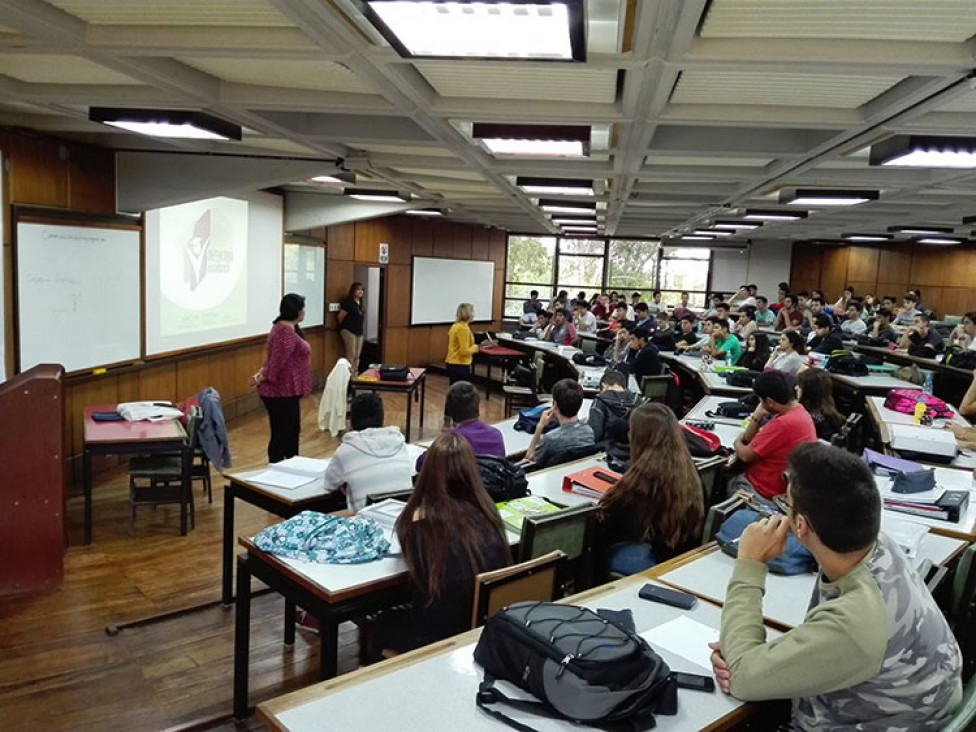 imagen Convocatoria a estudiantes para promocionar derechos universitarios