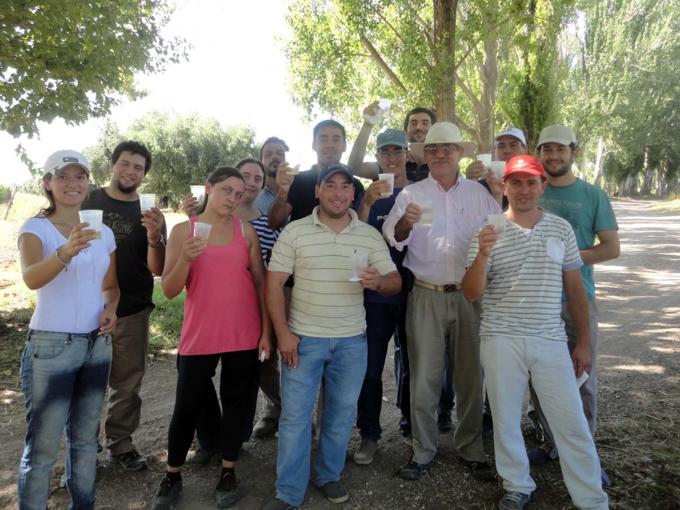 imagen Finalizó el curso "RECONOCIMIENTO AMPELOGRÁFICO DE CULTIVARES VITÍCOLAS" 