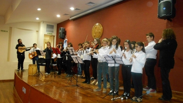 imagen Se celebró un Concierto de Coros en la FCAI