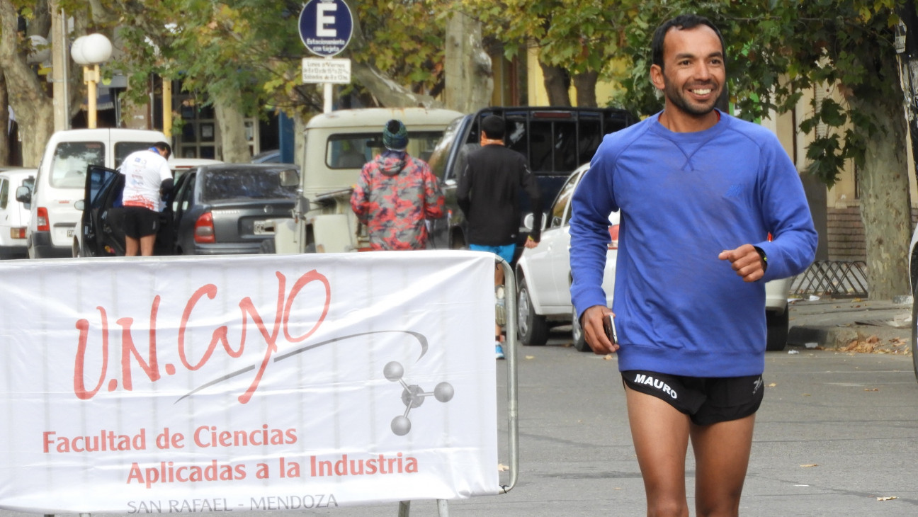 imagen Se corrió la quinta edición de la maratón "Revolución de Mayo"