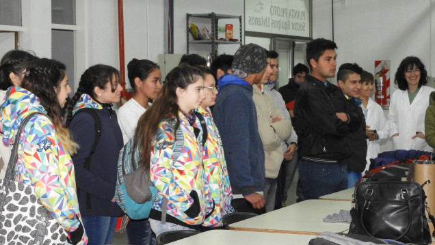 imagen Nos visitó la Escuela de Educación Técnica (E.E.T.) N° 4-021 "General Martín Miguel de Güemes"