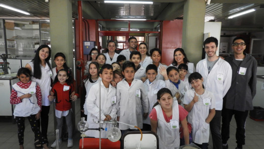 imagen Prácticas Sociales Educativas "La ciencia como puente"
