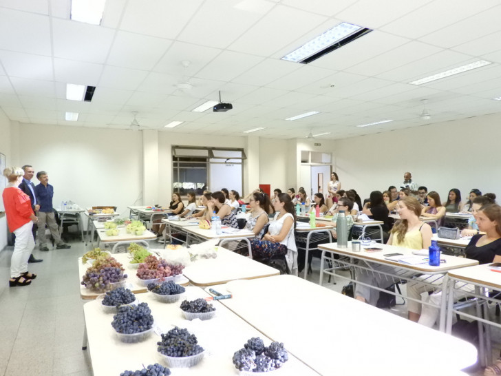 imagen Inició el curso – taller "Ingeniería de Productos Frutihortícolas 2020 en la FCAI"
