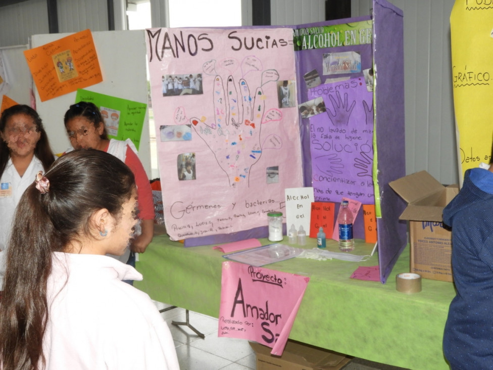 imagen La FCAI presente en el  "Encuentro de Ciencias" 