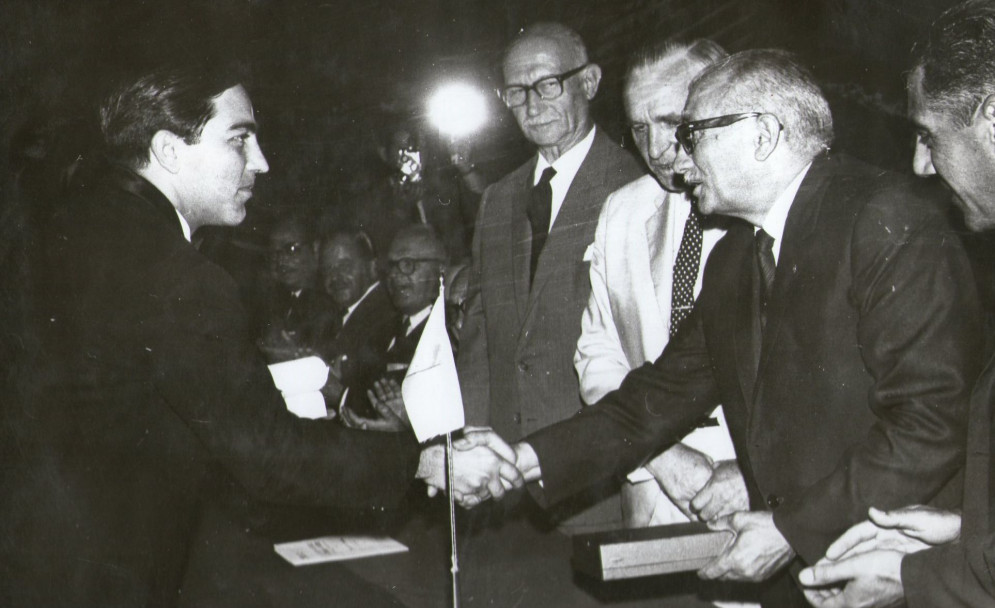 imagen Egresados 1968-1980