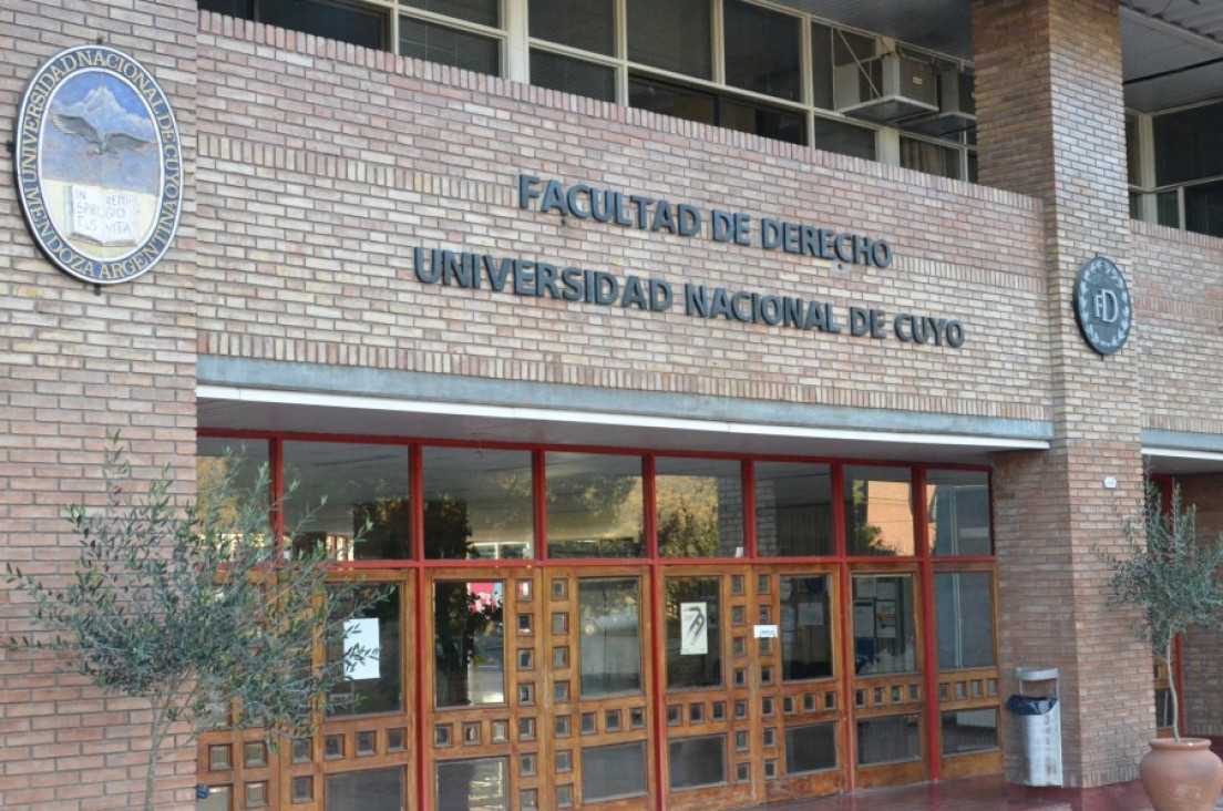 imagen Inscripciones en San Rafael para el Ingreso 2019 de la Facultad de Derecho (cambio de fecha)