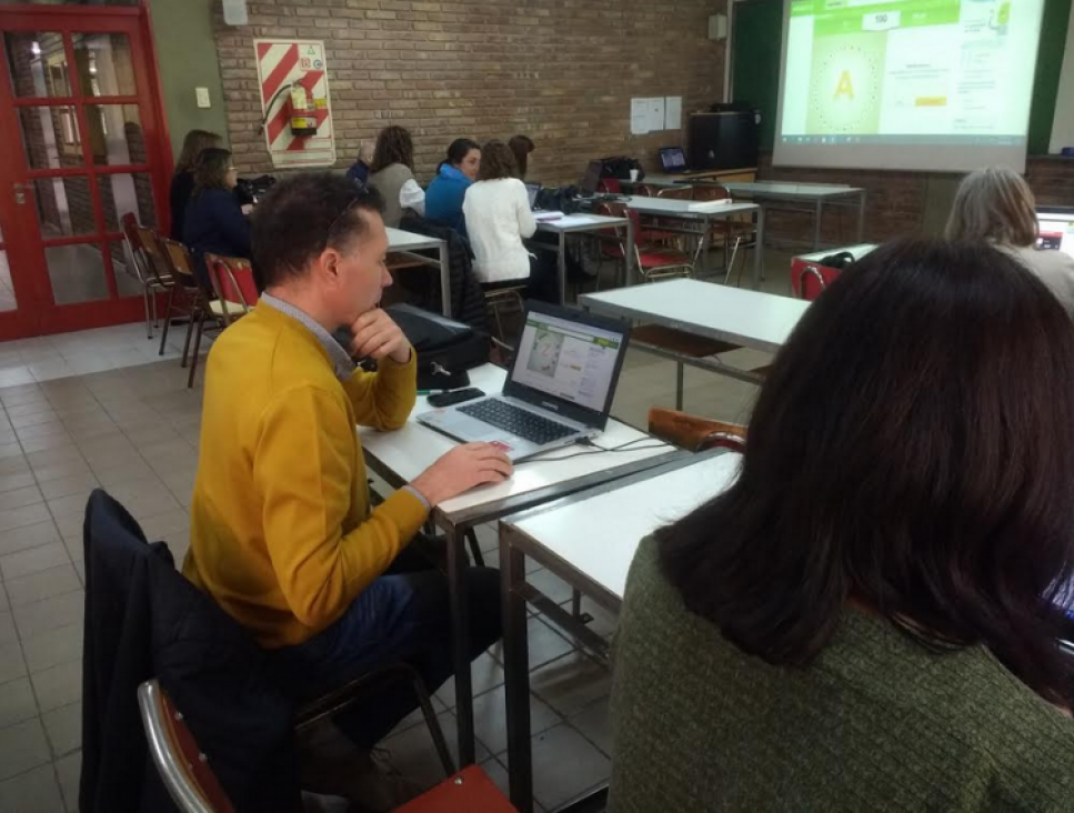 imagen Docentes se capacitarán en el diseño de ambientes digitales educativos