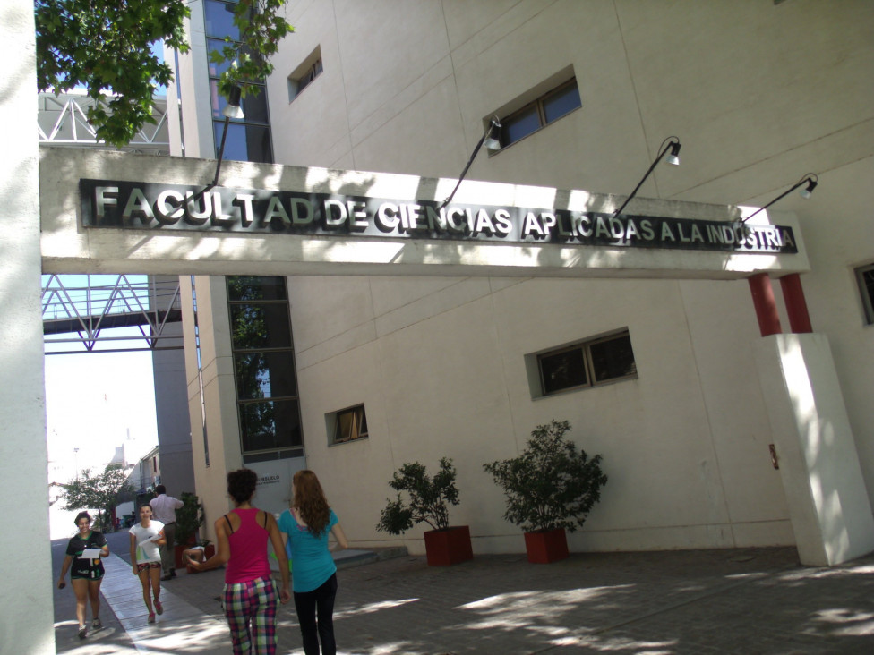 imagen 56 Años de la Facultad de Ciencias Aplicadas a la Industria