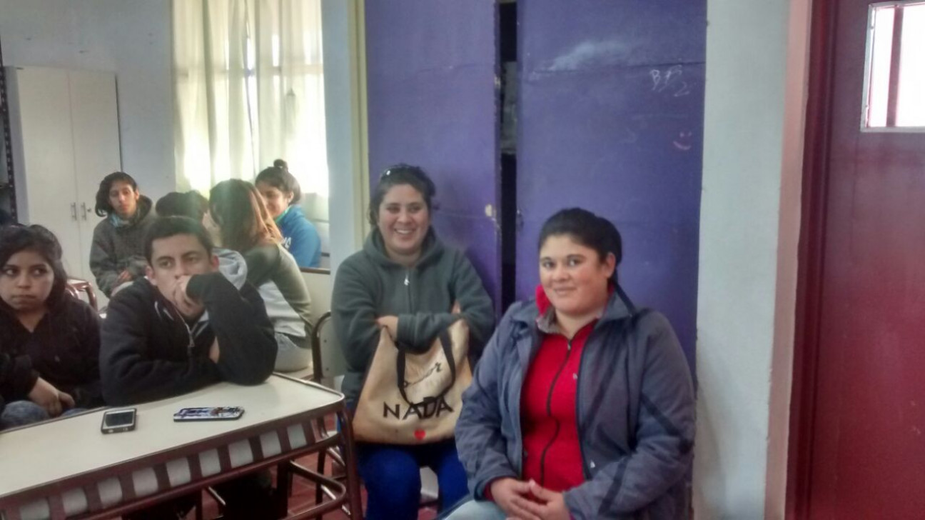 imagen Capacitación de manipulación de alimentos en la Escuela N° 4241 de Las Paredes