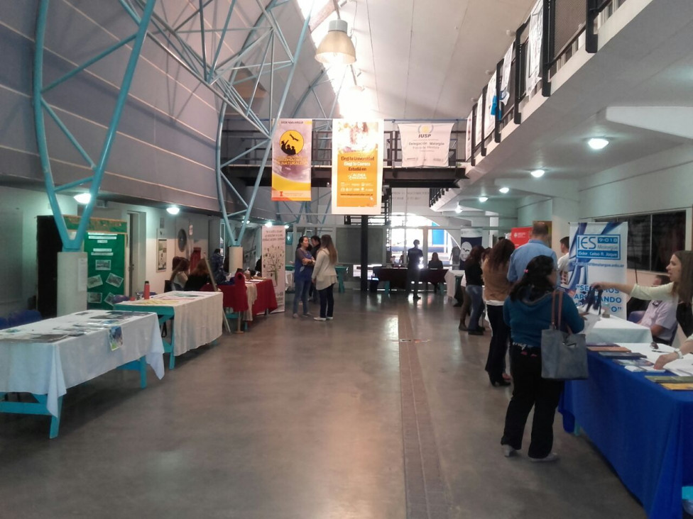 imagen La FCAI participó de la Feria educativa de Malargüe