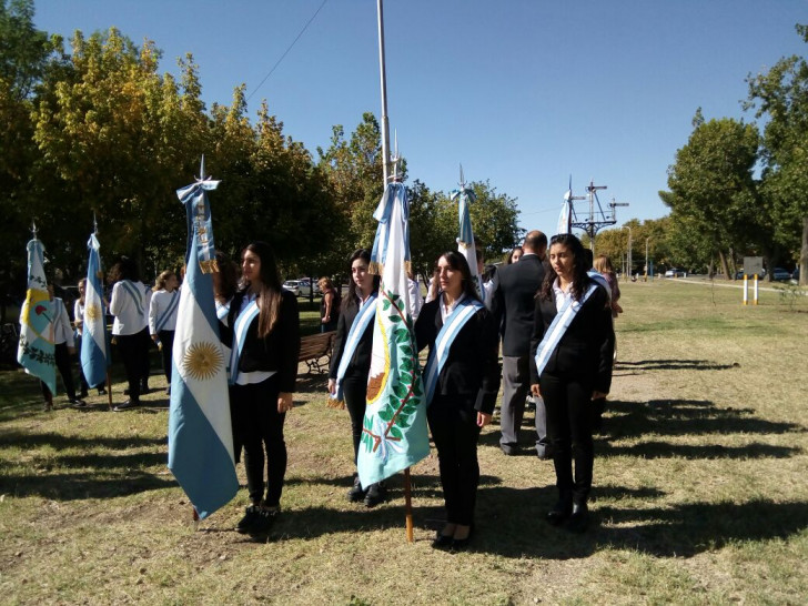 imagen Las Banderas de Ceremonias de la FCAI participaron del Acto por el Día de la Memoria