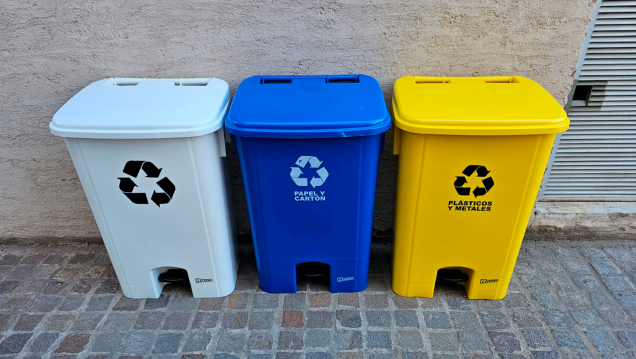 imagen Puesto de reciclaje y reutilización en FCAI