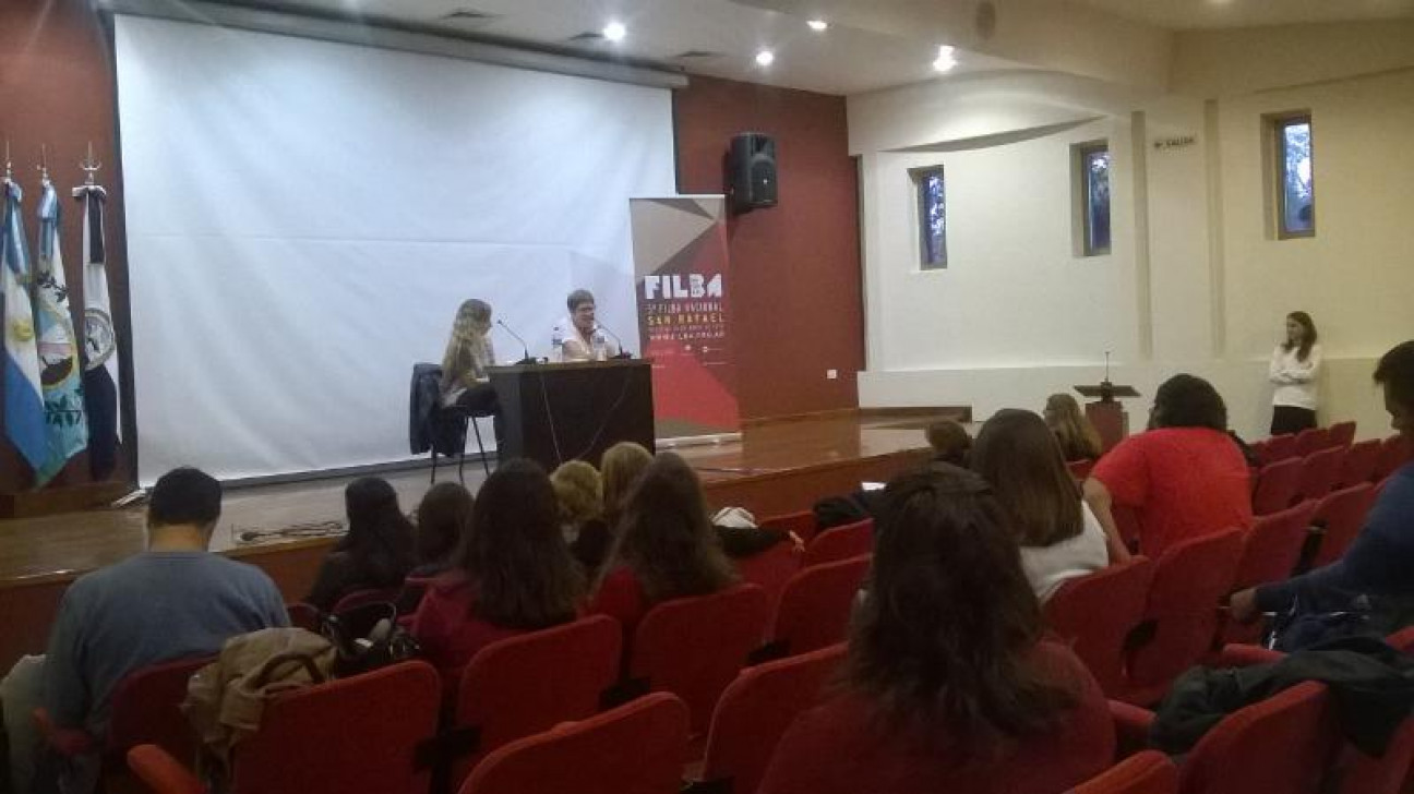 imagen FILBA Nacional San Rafael 2016 en la Facultad de Ciencias Aplicadas a la Industria